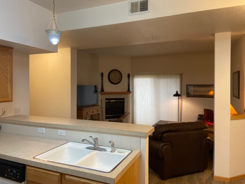 Building Photo - 3945 Landings Dr
