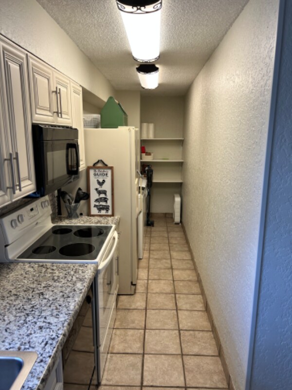 Foto del edificio - 187 Oak Park Rd