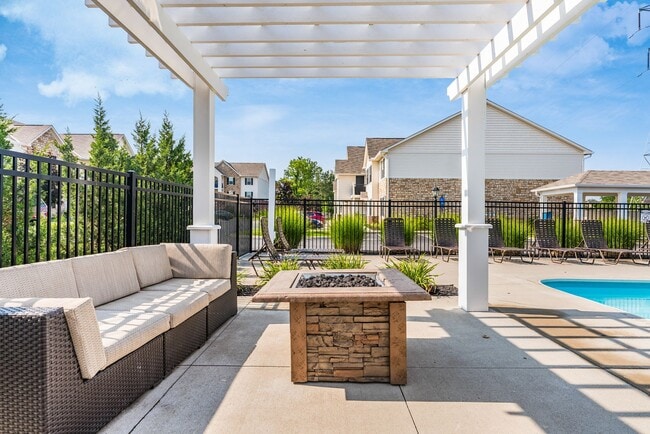 Building Photo - Ravines at Rocky Ridge