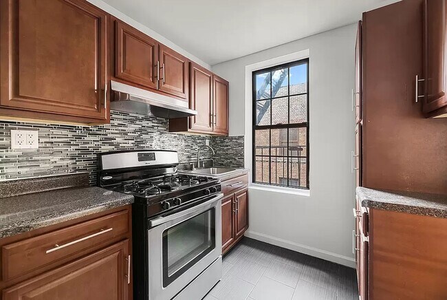 Foto del edificio - 231 West 149th Street