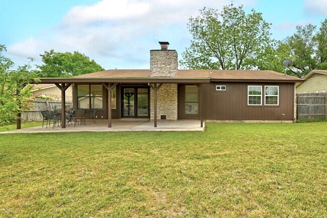 Foto del edificio - 509 Greenway Dr