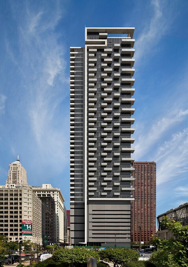Building Photo - 235 W Van Buren St