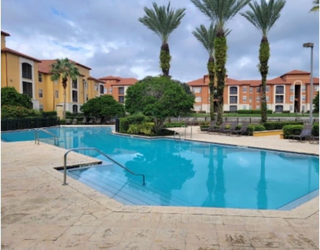 Foto del edificio - 6131 Metrowest Blvd