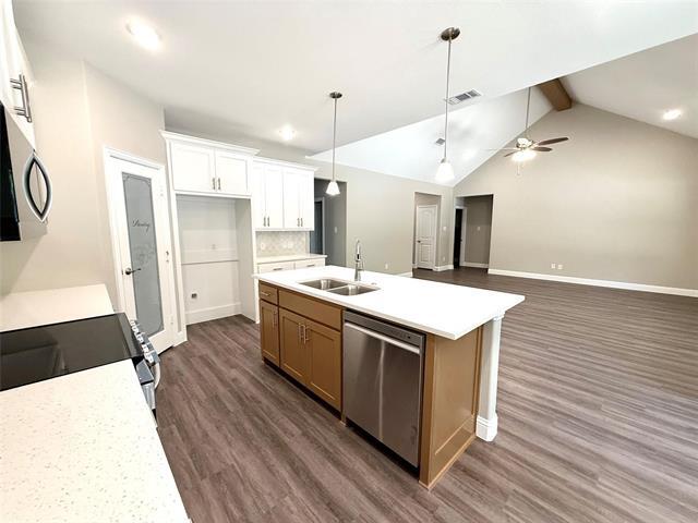 Building Photo - 110 Seminole Cove