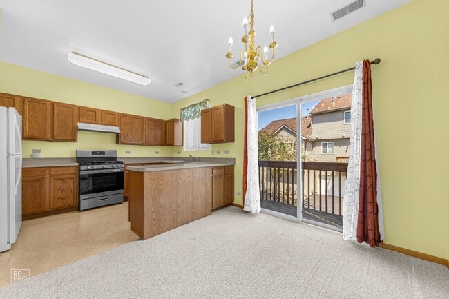 Building Photo - Grayslake Rental!  2 Bedroom 2.5 Bathroom Townhome!  Cherry Creek Subdivision!