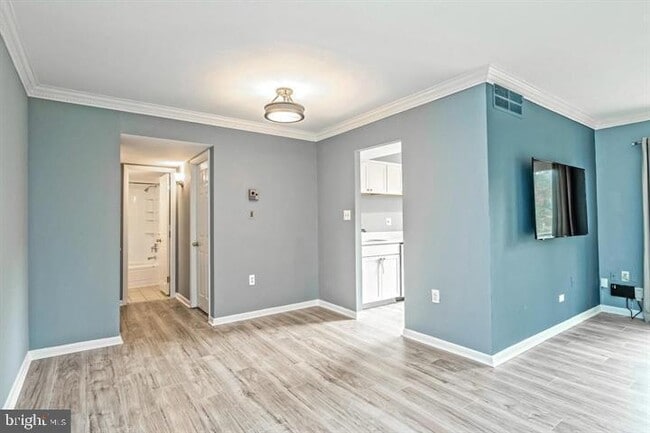 Building Photo - 9491 Fairfax Blvd