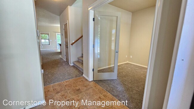 Foto del edificio - 3 br, 2.5 bath House - 4418 N Rhodes Ave