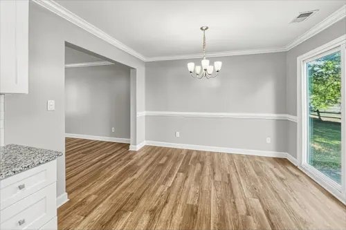 Foto del edificio - 413 Queens Dr SW