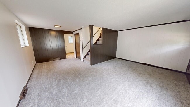 Foto del edificio - Puritas/W.150th neighborhood; updated 3 be...