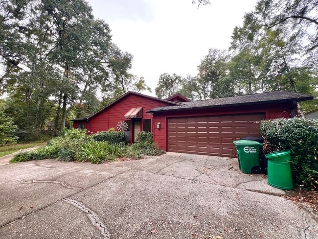 Building Photo - Fabulous house in Avondale on the East sid...