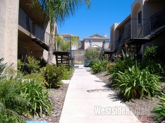 Building Photo - 12323 Old Pomerado Rd