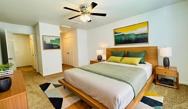 Foto del edificio - Creekwood Park Townhomes - Ask About our Reduced Rate with a 15 Month Lease!