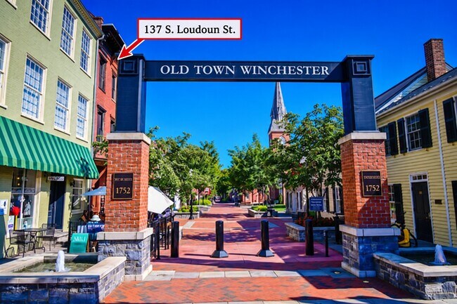 Foto del edificio - 137 S Loudoun St