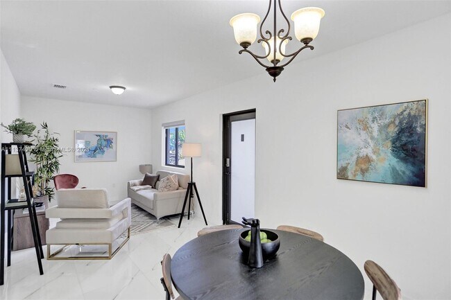 Foto del edificio - 856 NW 29th St