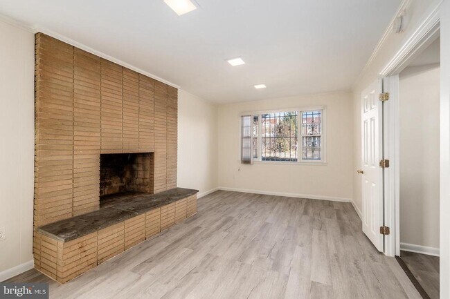 Foto del edificio - 4208 16th St NW