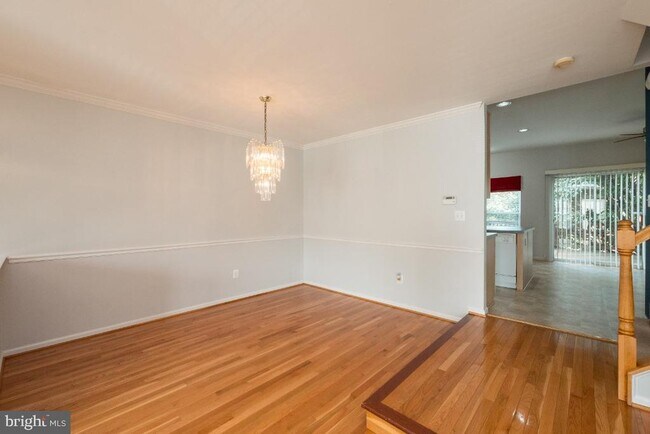 Building Photo - 7761 Desiree St