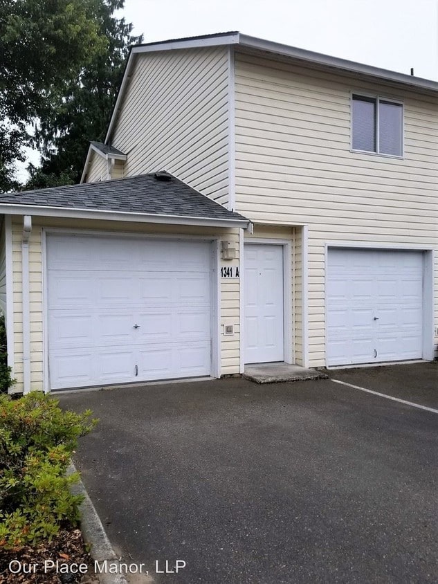 1313 17th St SE, Auburn, WA 98002 Condo for Rent in Auburn, WA
