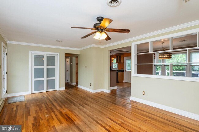 Foto del edificio - 9300 Avondale Rd