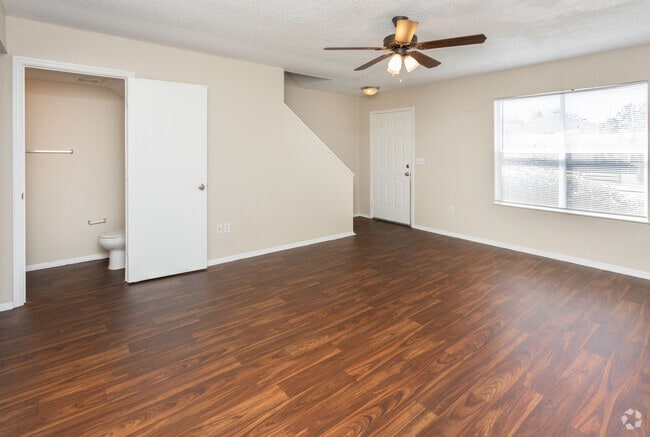 3BR,2.5BA-1,196SF - Springwood Townhomes