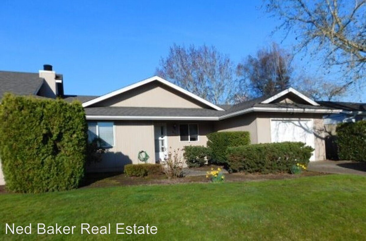 3655 Sandra Ave N, Keizer, OR 97303 Room for Rent in Keizer, OR
