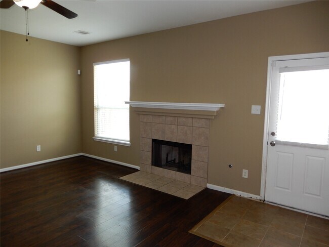 Foto del edificio - 21126 Field House Ct