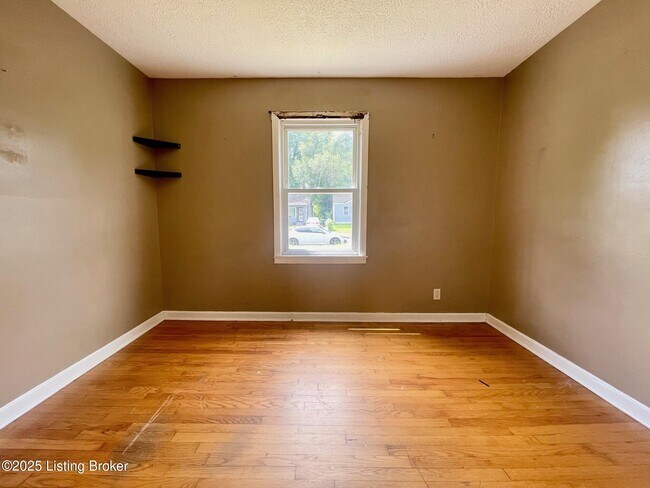 Foto del edificio - 2639 Olive St