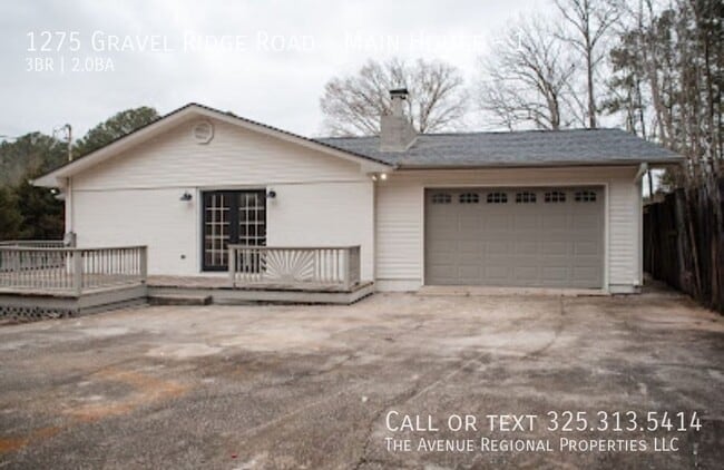 Building Photo - Your Dream Home Awaits!