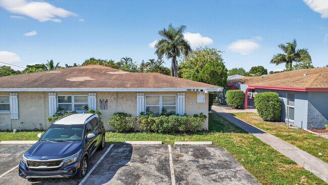 Foto del edificio - 1767-1773 NW 55th Ave