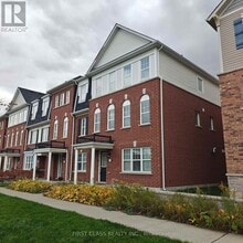 Building Photo - 11 Tight Ct