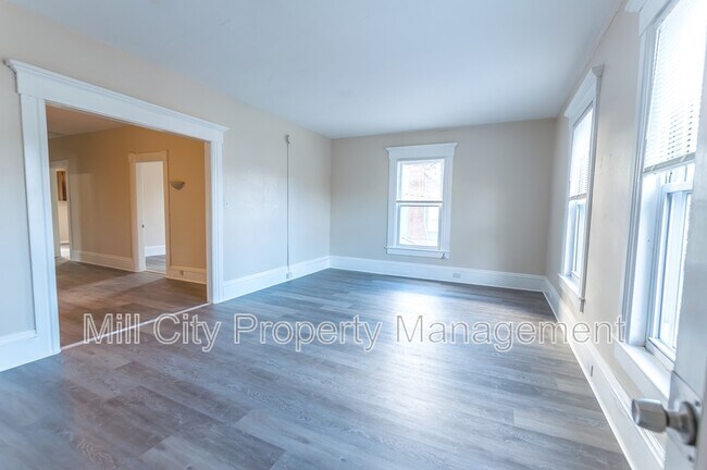 Foto del edificio - 261 Orange St