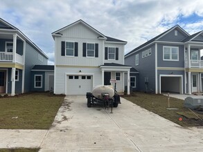 Building Photo - 102 Hawthorne Landing Dr