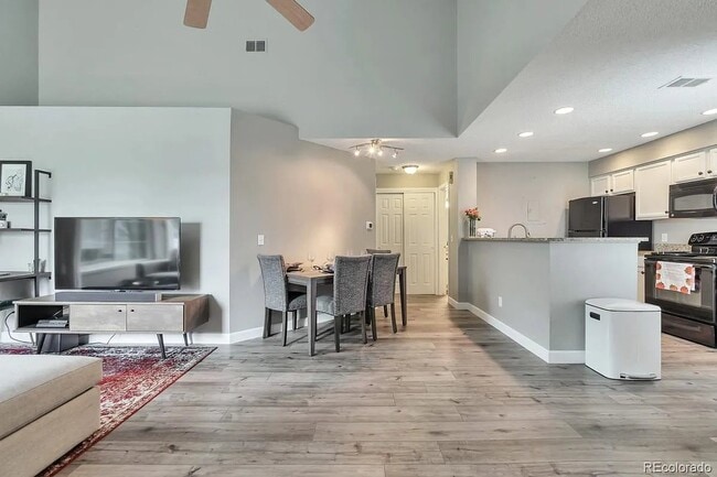 Foto del edificio - 4096 S Carson St