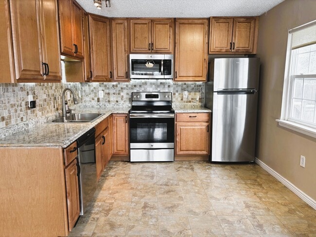 Photo - 3300 Madison Ave Apartment