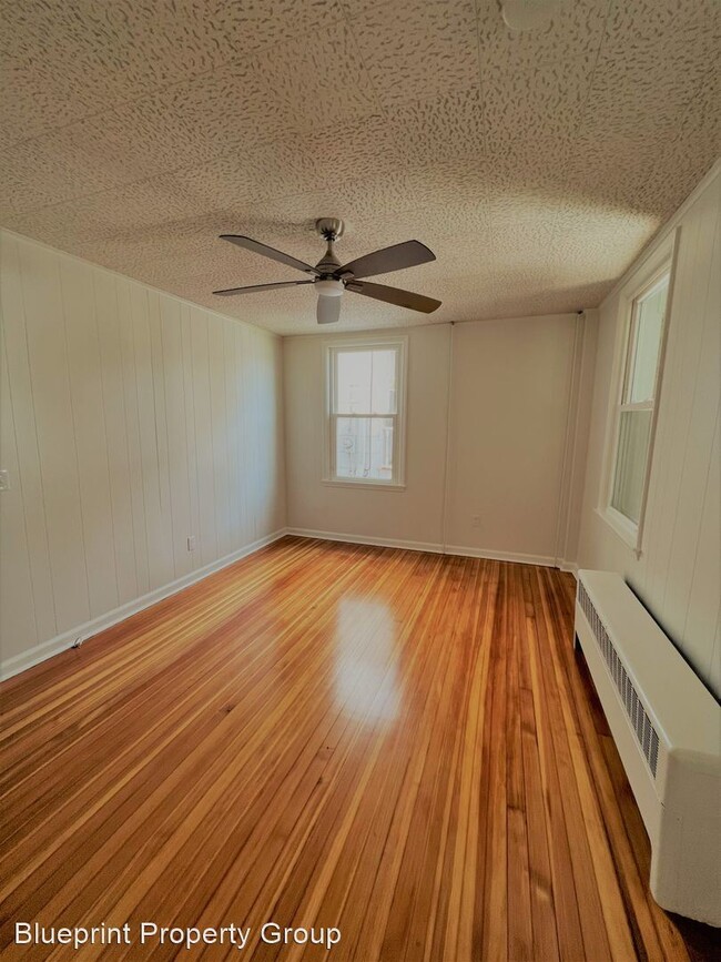 Building Photo - 4 br, 1.5 bath House - 214 High Street