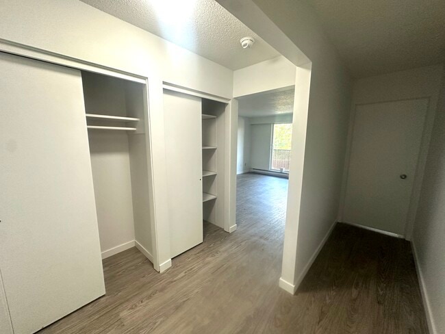 Building Photo - 308-776 Vaughan Street - Quesnel, BC, Canada