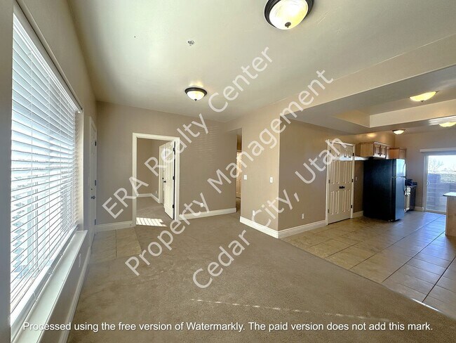 Foto del edificio - 576 W 1045 N