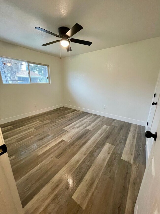 Foto del edificio - Riverside