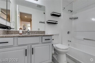 Building Photo - 2801 N Rainbow Blvd