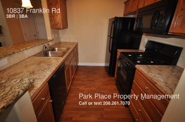 Foto del edificio - 10837 W Franklin Rd