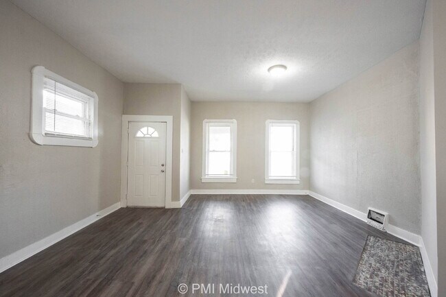 Photo - 101 N State Ave Apartment