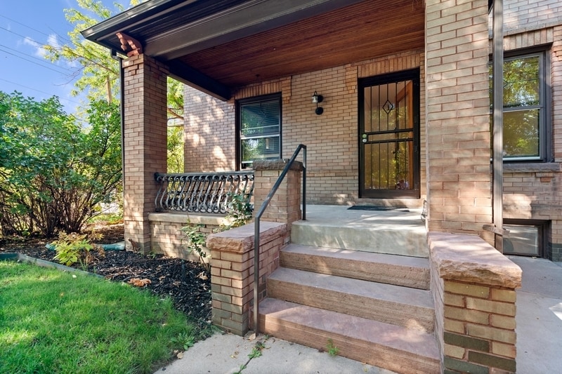 Photo - 2639 East 12th Avenue - 3