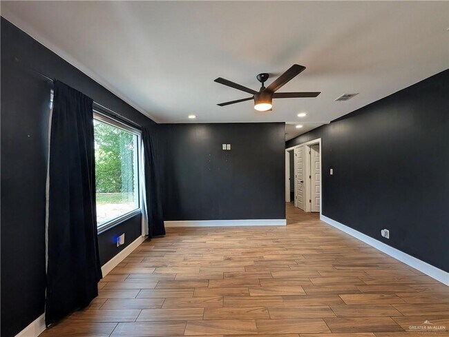 Foto del edificio - 14 Harvey St