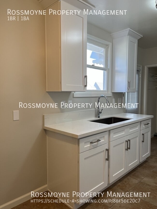 Foto del edificio - 2220 Mira Vista Ave