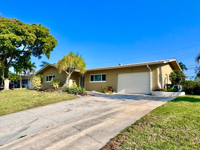 Foto del edificio - 1284 SW 9th St