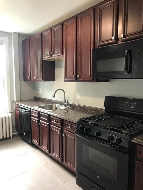 Foto del edificio - 1027 10th St NE