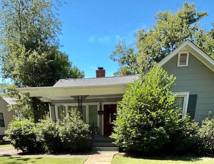 Foto del edificio - Just in time for the Holidays-Medical District Location, Character Galore