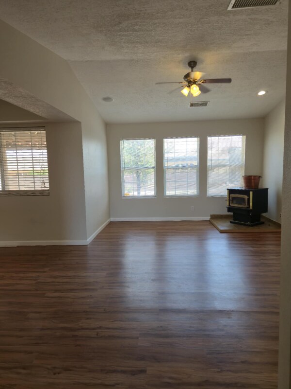 Foto del edificio - 236 Dogwood Trail SE
