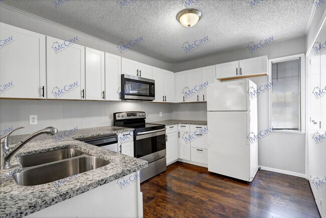 Foto del edificio - 5132 Kilpatrick Ave