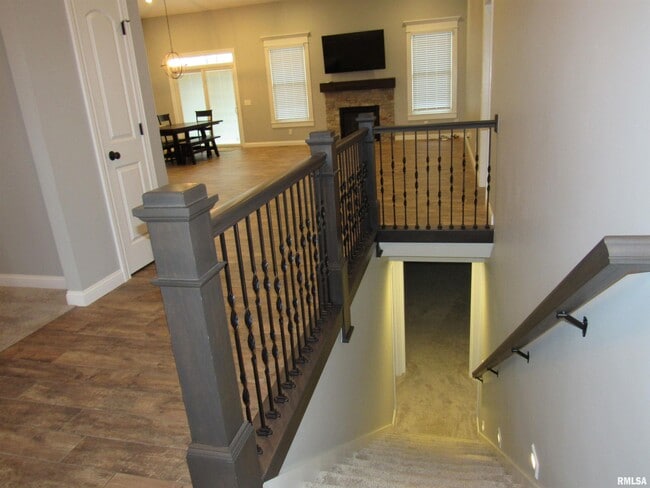 Building Photo - 1659 Celtic Ct