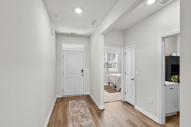 Foto del edificio - 3144 Fair Rdg Wy